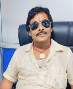 US Enterprises , New holland Tractor